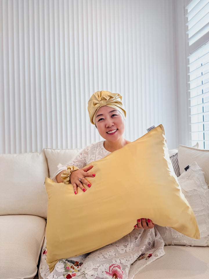 GOLD SILK PILLOWCASE